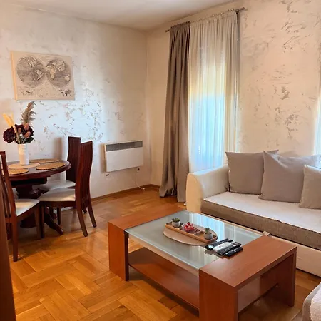 דירה Cozy Modern *