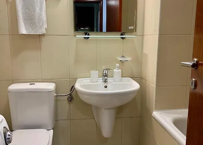 Cozy Modern Διαμέρισμα Ποντγορίτσα